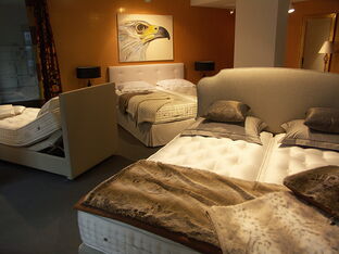 Showroom-Betten